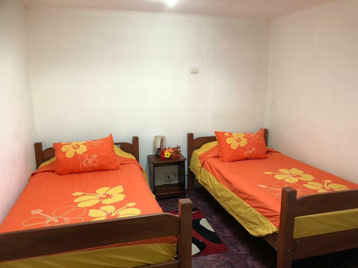 Hostal Vaihere Hanga Roa Esterno foto