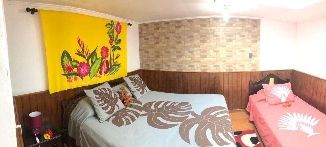 Hostal Vaihere Hanga Roa Esterno foto